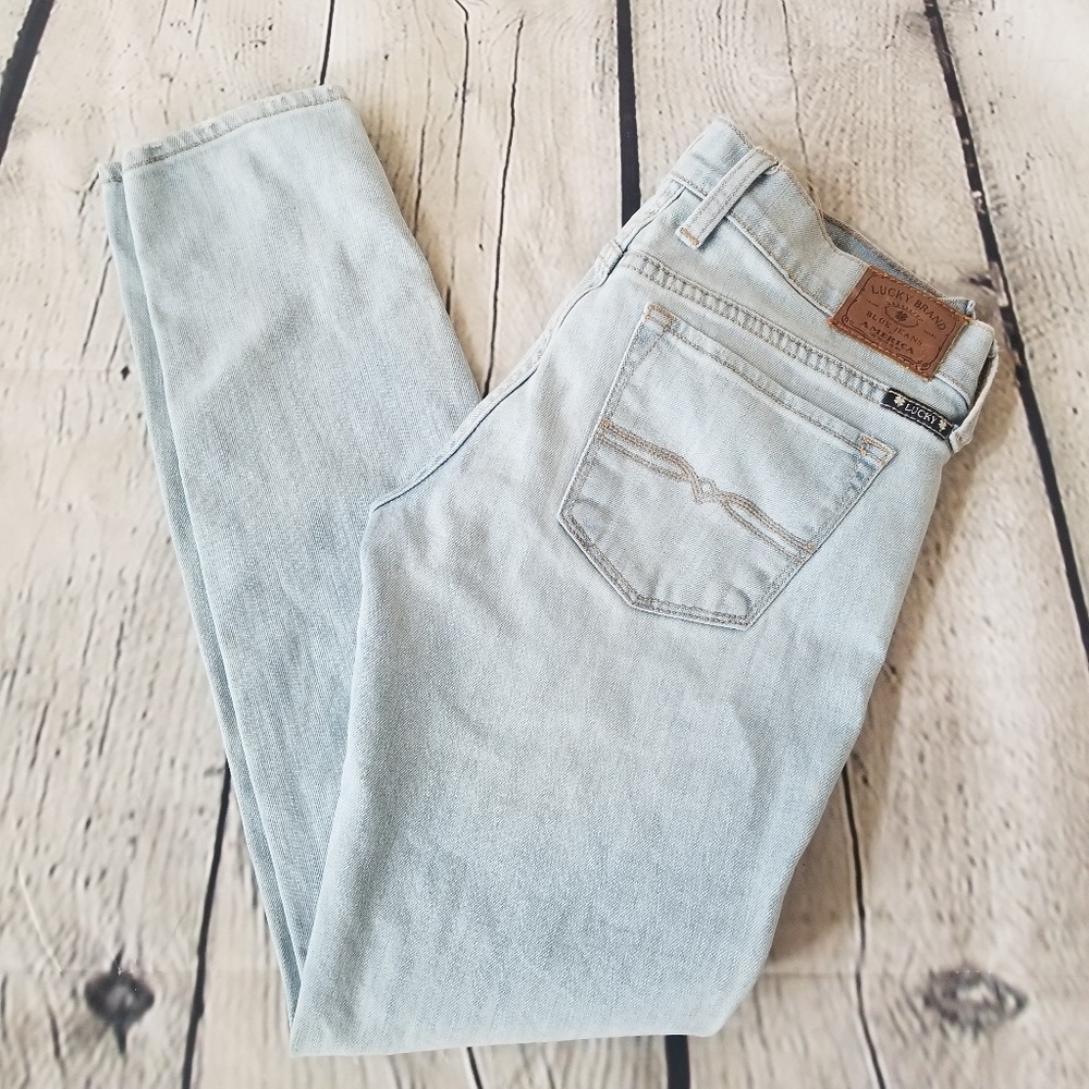 Lucky Brand | Charlie Skinny light wash jeans